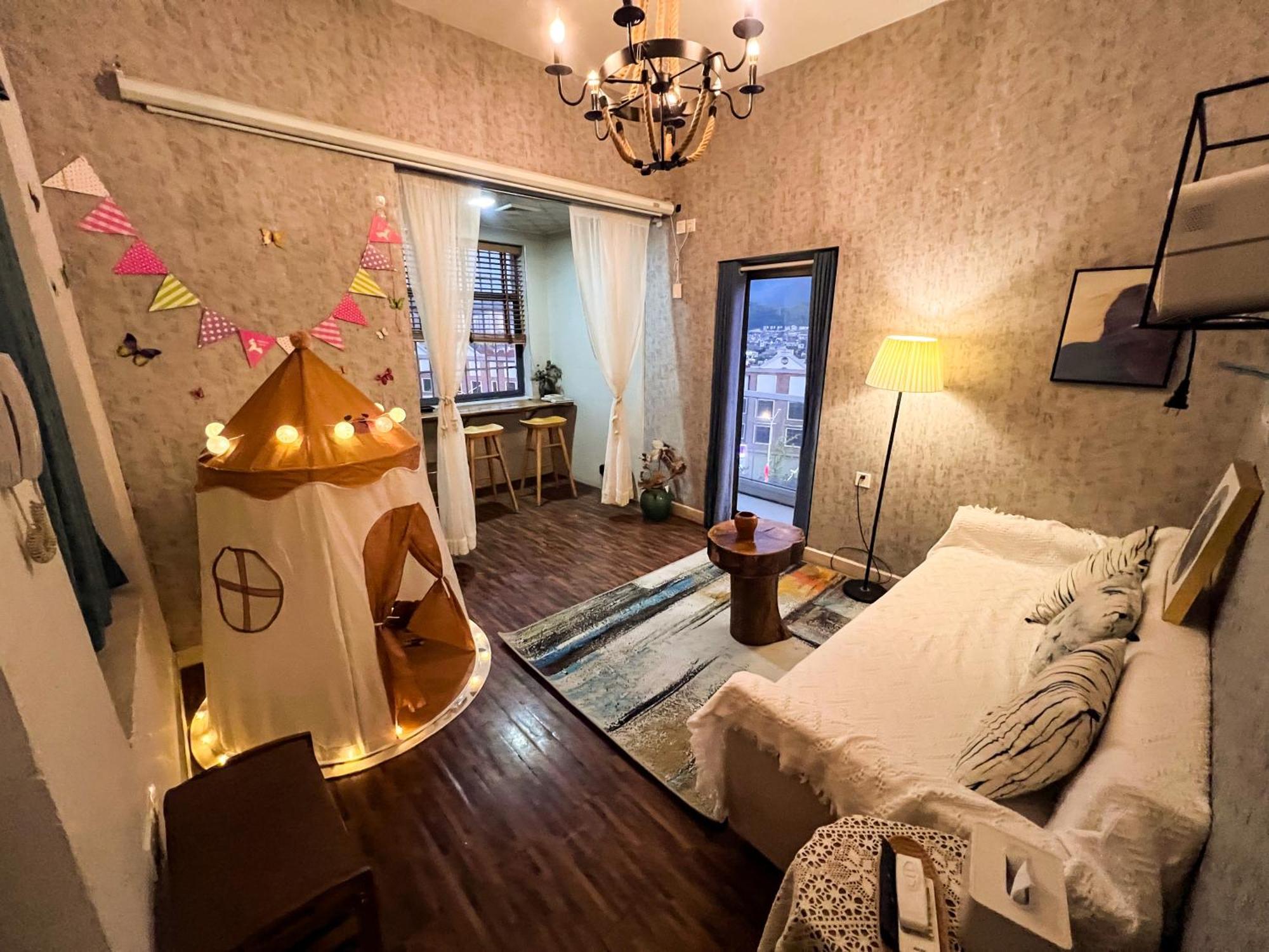 Little White House Homestay - Tianmen Mountain Scenic Area Zhangjiajie Exterior foto